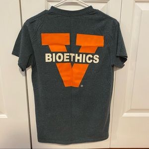 UVA graphic t shirt